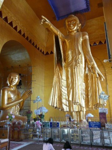 pointing Buddha
