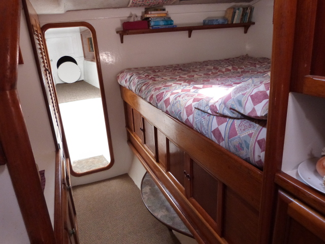port cabin.JPG