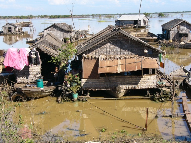 houseboats