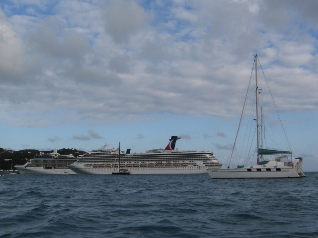 Arctracer and Carnival Valor