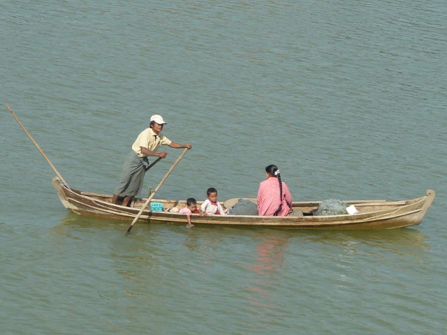 family canoe