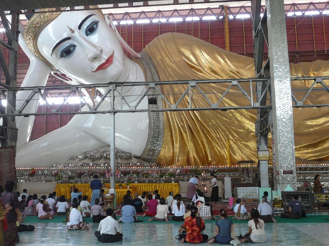 Reclining Buddha