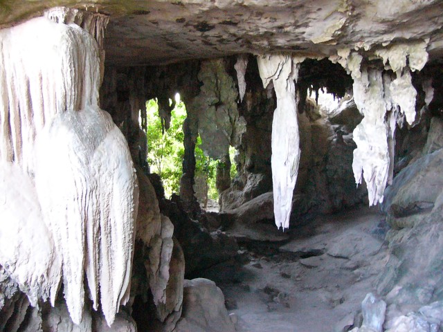 stalactites